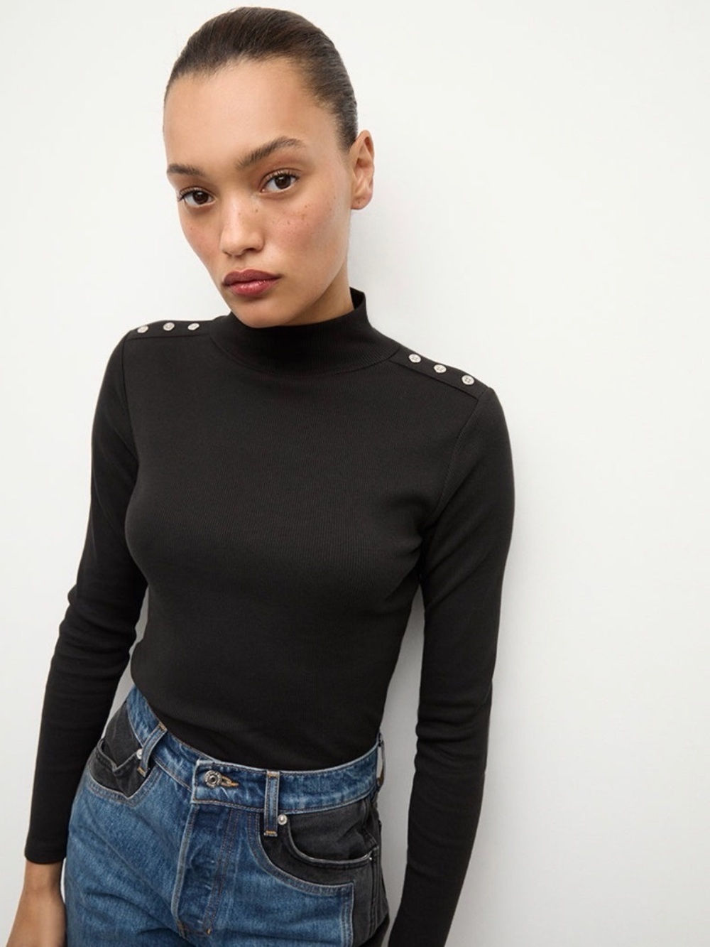 Veronica Beard - Women's Nate Top With Buttons Black Long-Sleeve.